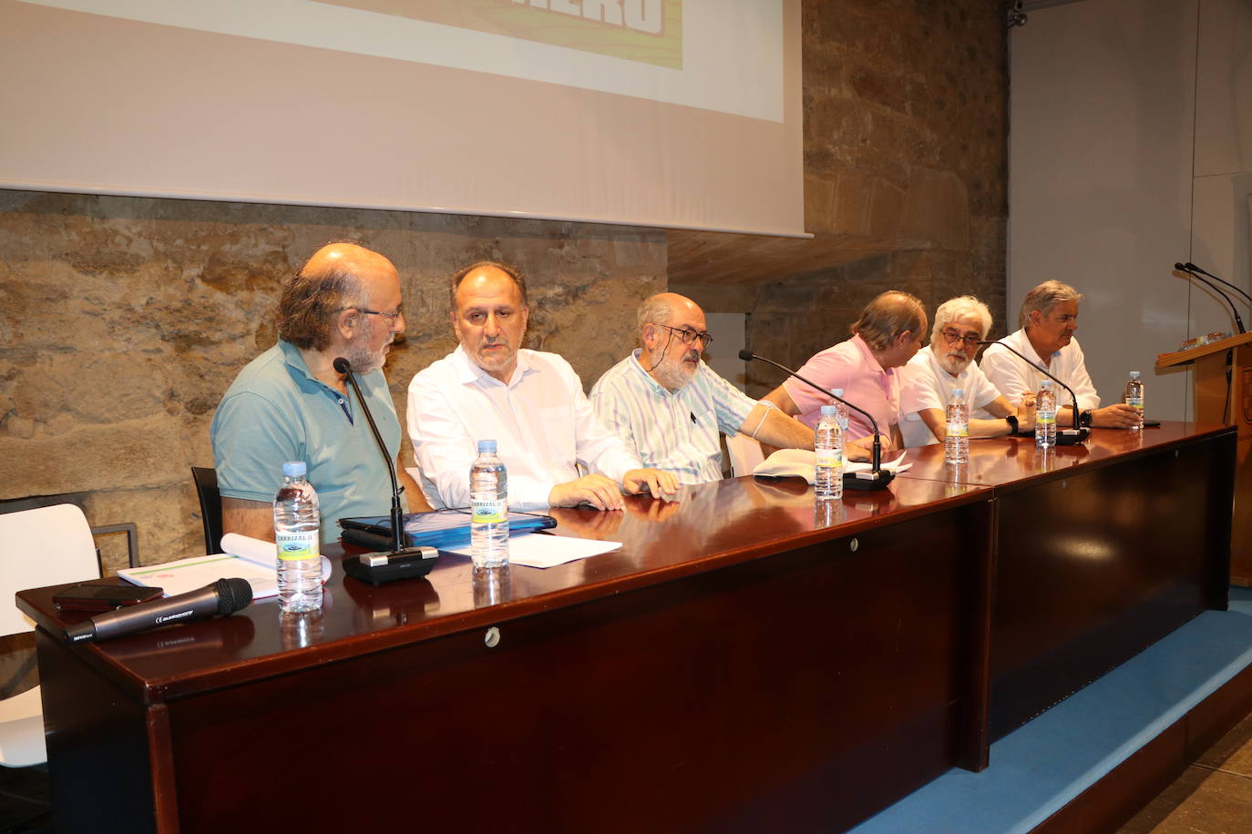 Presentación de la plataforma 'León Primero'.