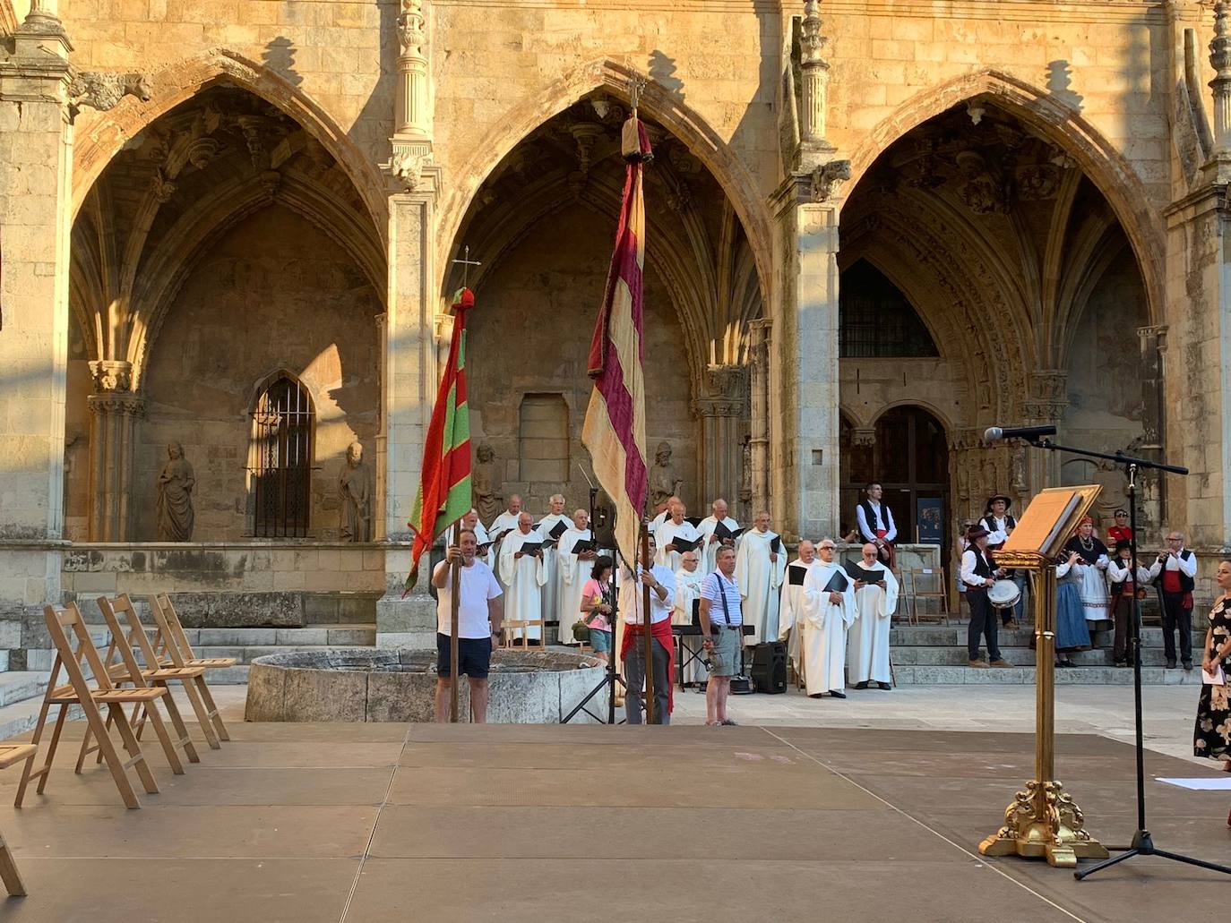 Fotos: Lectura de los Fueros de León