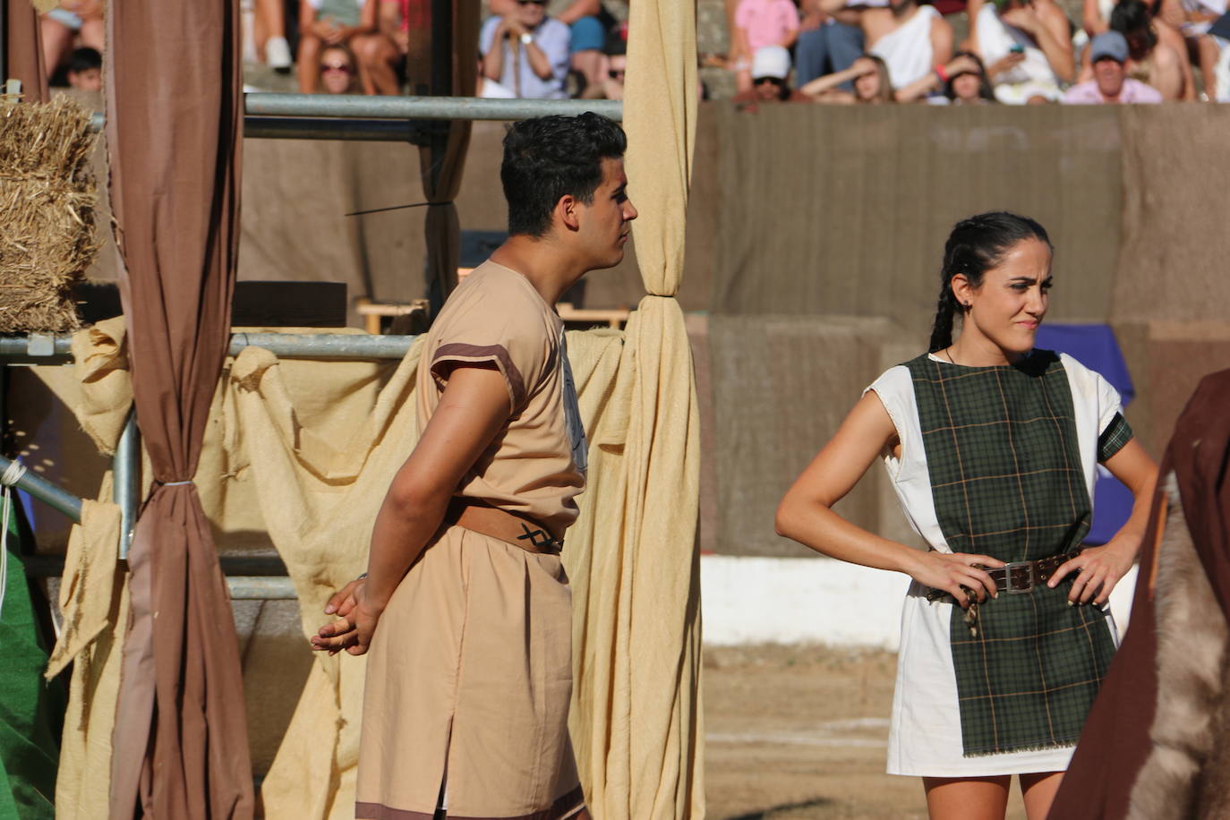 Lucha entre Astures y Romanos en el Anfiteatro de Asturica Augusta. 