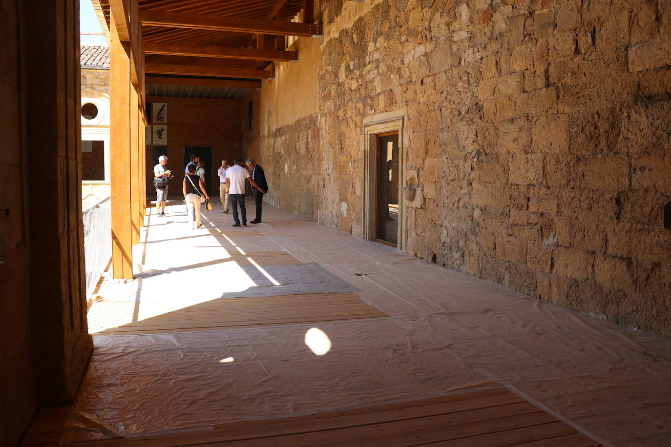 Finalizan las obras de restauración del Monasterio de Sandoval. 