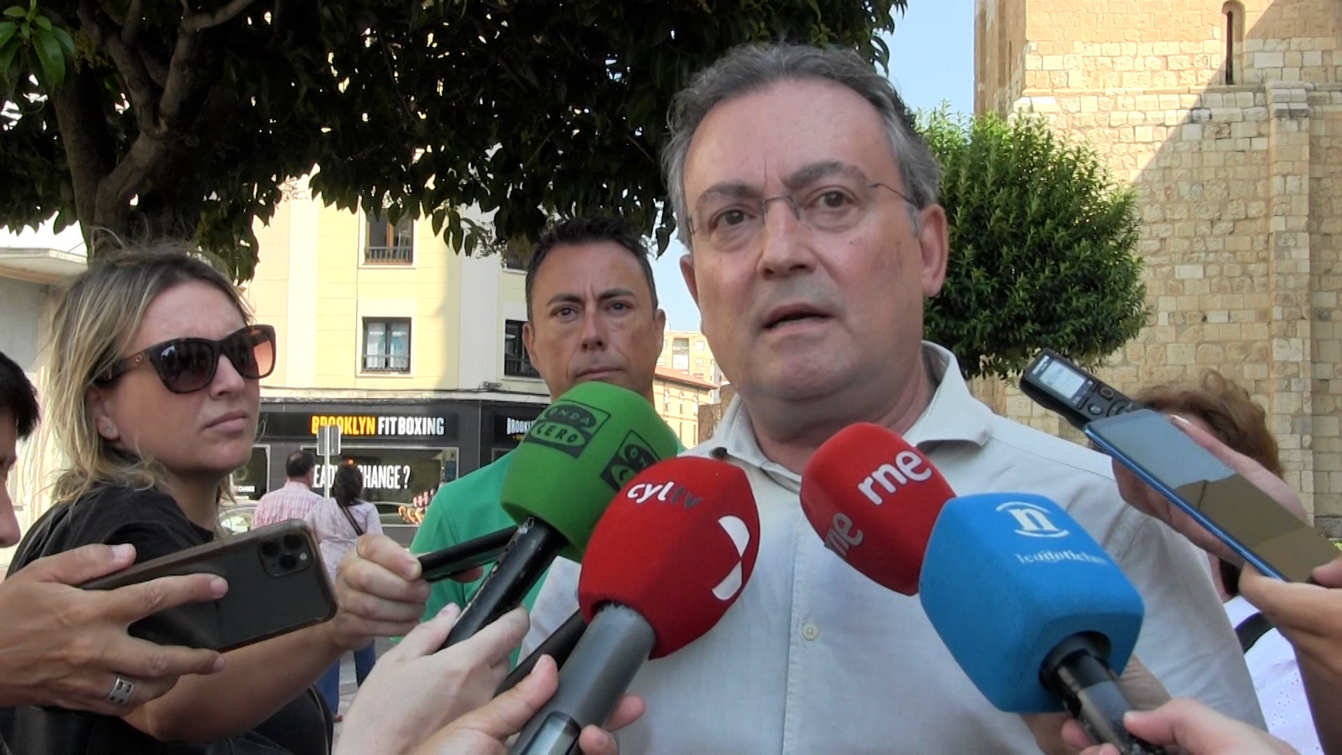 Fernando Salguero: «El parque de bomberos está peor que antes de la reforma»