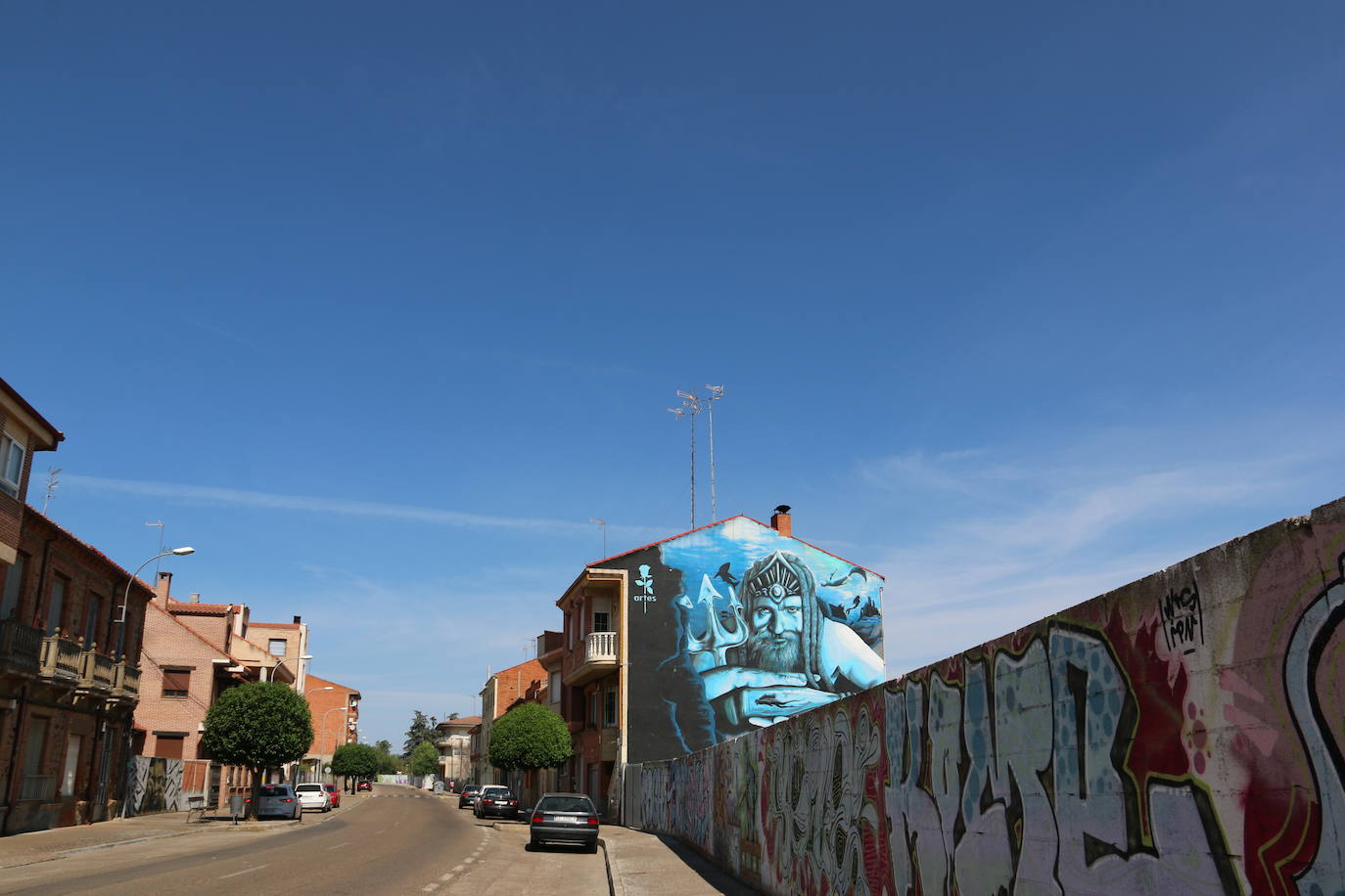 La localidad leonesa tiene más de 300 grafitis, la que más per cápita de España