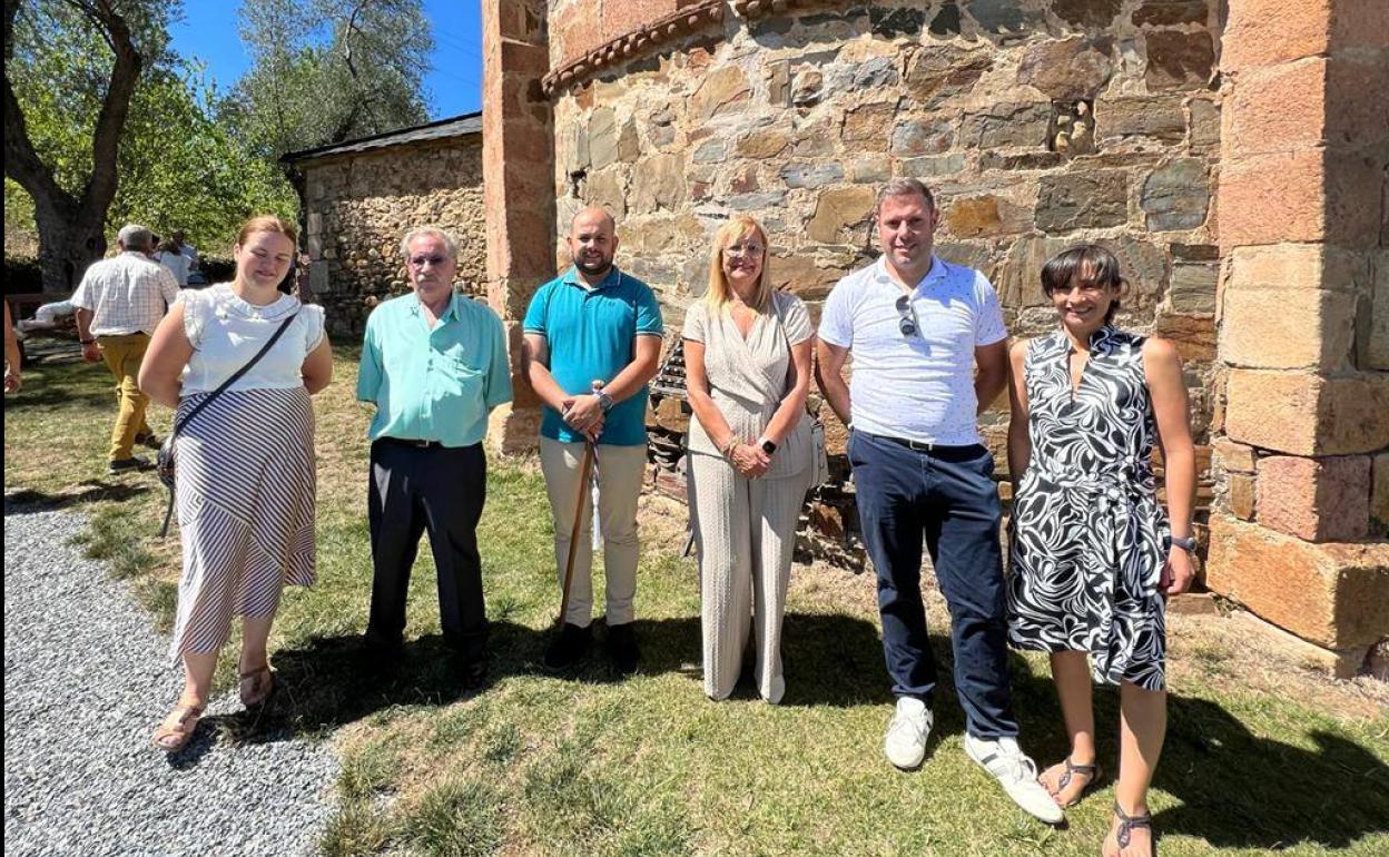 Santa María del Vizbayo rinde homenaje al Cristo del Otero