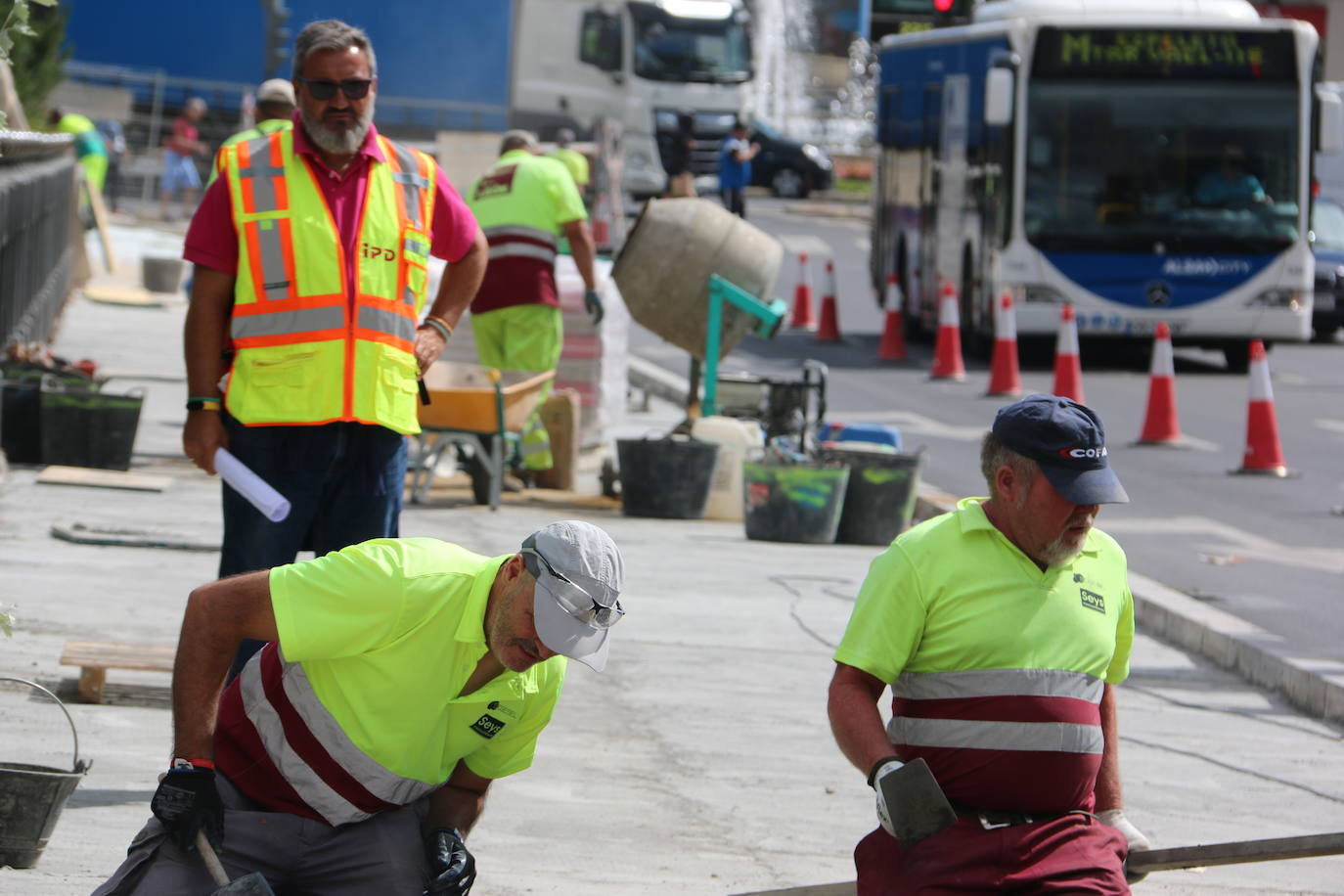 Fotos: Obras en el Puente de los Leones