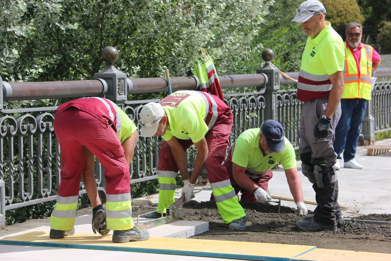 Fotos: Obras en el Puente de los Leones