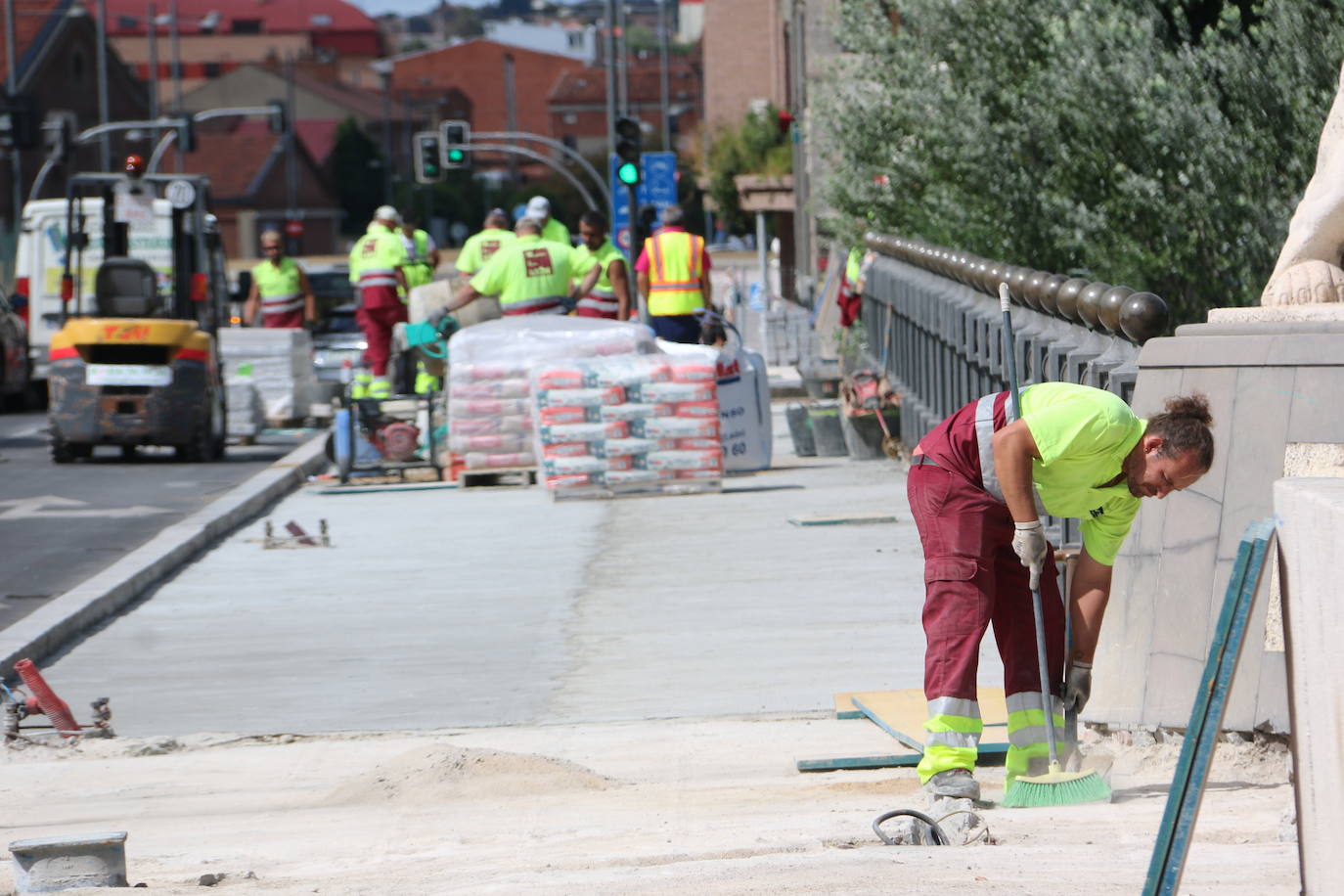 Fotos: Obras en el Puente de los Leones