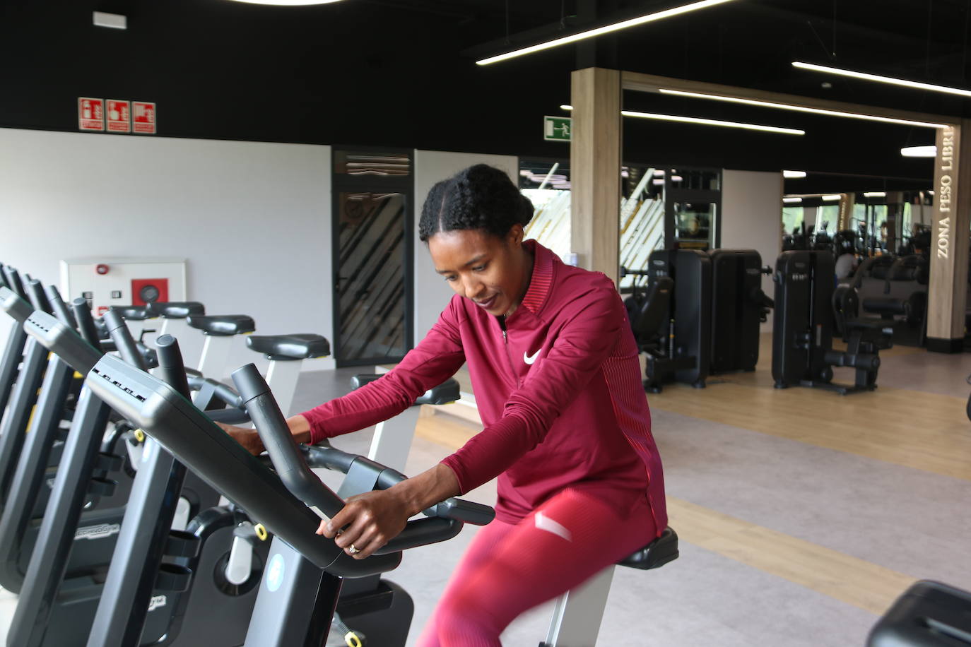 Gudaf Tsegay y Hirut Meshesha entrenan en León