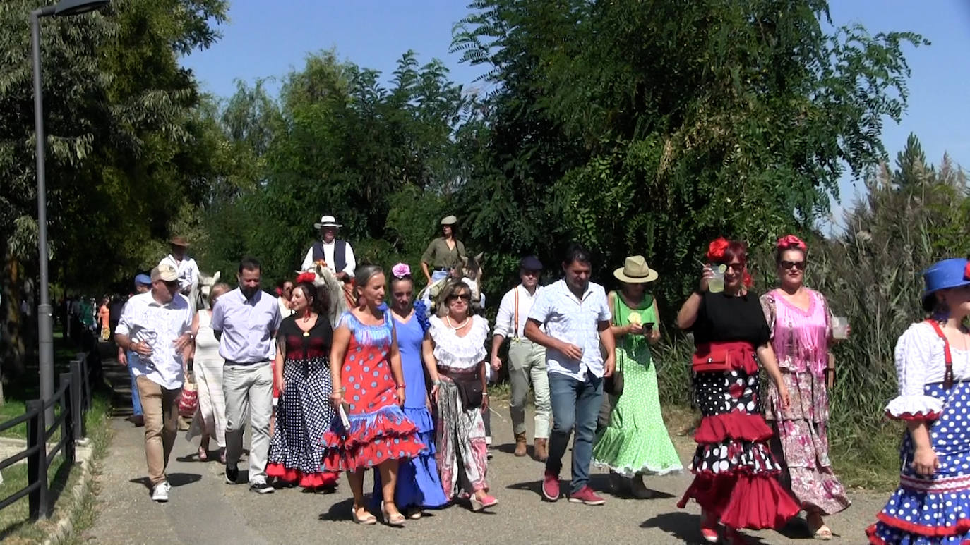 Imágenes de la II Fiesta Rociera de Sahagún.