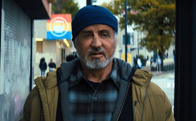 Sylvester Stallone, en un fotograma de su nueva película, 'Samaritan'.