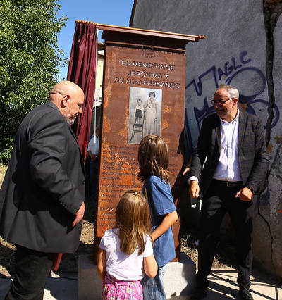 Acto de homenaje a Jerónima Blanco y Fernando Cabo, asesinados en 1936 en Ponferrada.