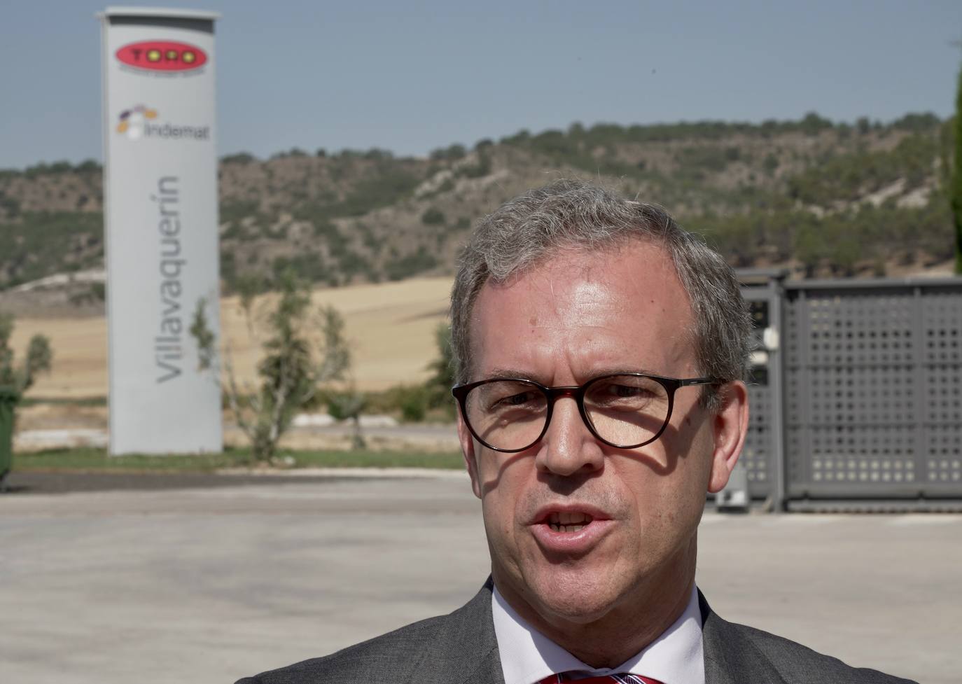 El consejero de Industria, Comercio y Empleo. 