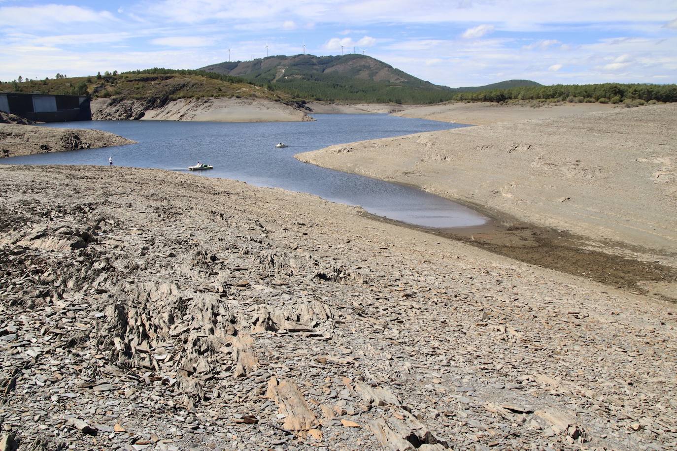 El embalse de Villameca se encuentra por debajo del 10% de su capacidad y únicamente embalsa 1,64 hectómetros cúbicos de un total de 20 de capacidad | La media de la última década en los pantanos de la provincia es del 47%.