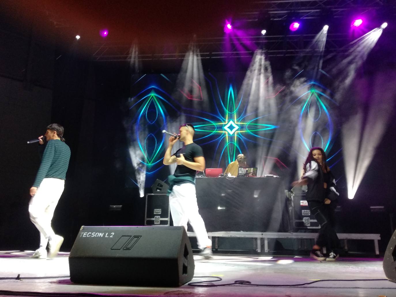 John Pollõn and Friends protagonizaron el tercer concierto de las Noches de la Encina en el Auditorio Municipal de Ponferrada.