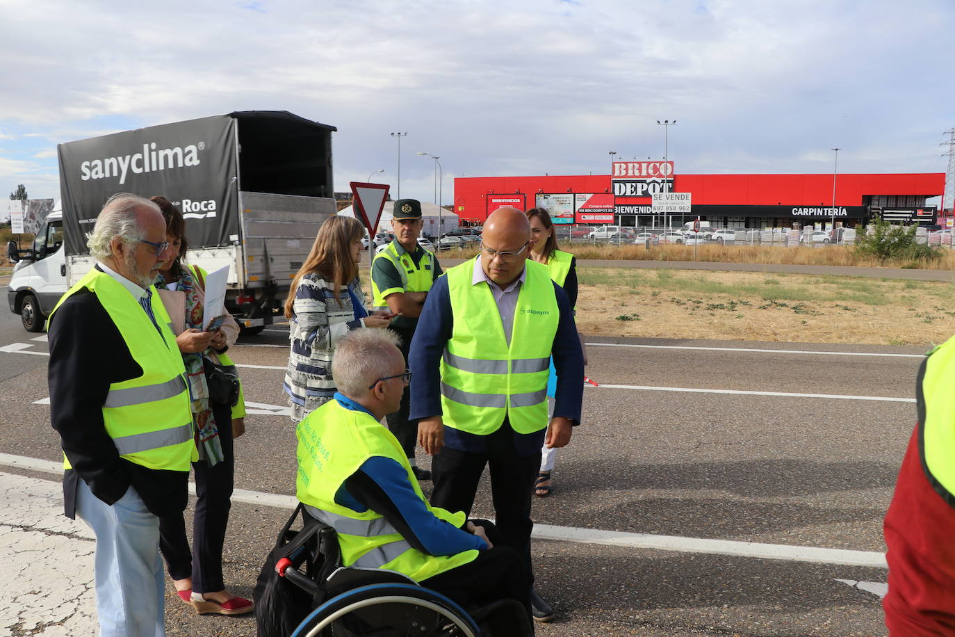 Campaña de control y vigilancia de distracciones al volante en León