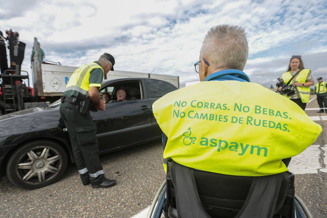 Campaña de control y vigilancia de distracciones al volante en León