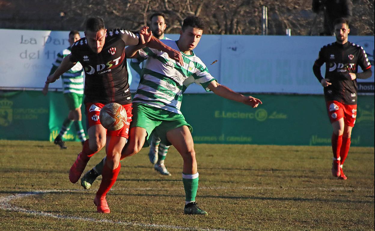 La Virgen y el Atlético Bembibre protagonizan el primer derbi leonés de la temporada.