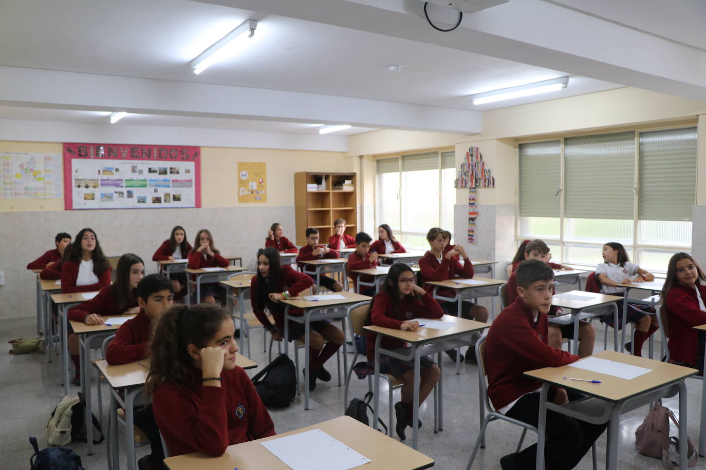 Inicio de curso para los alumnos de la ESO y Bachillerato del colegio Leonés.