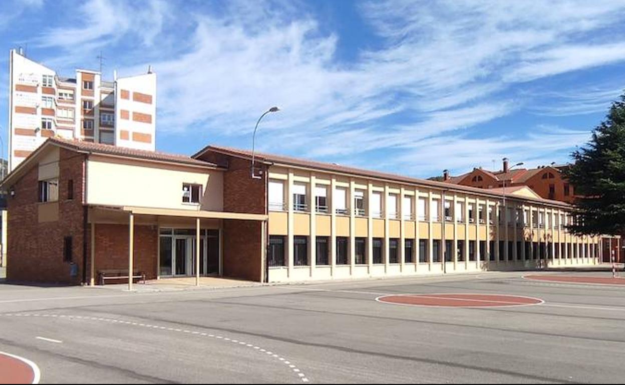 En el presente curso las ayudas para material escolar se amplían también a la Enseñanza Secundaria Obligatoria