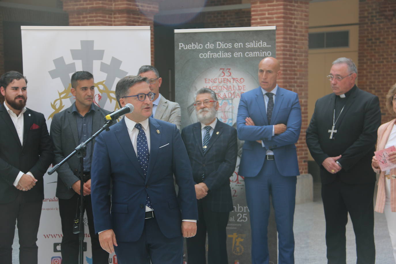 Fotos: Una nueva exposición para el Encuentro de Cofradías