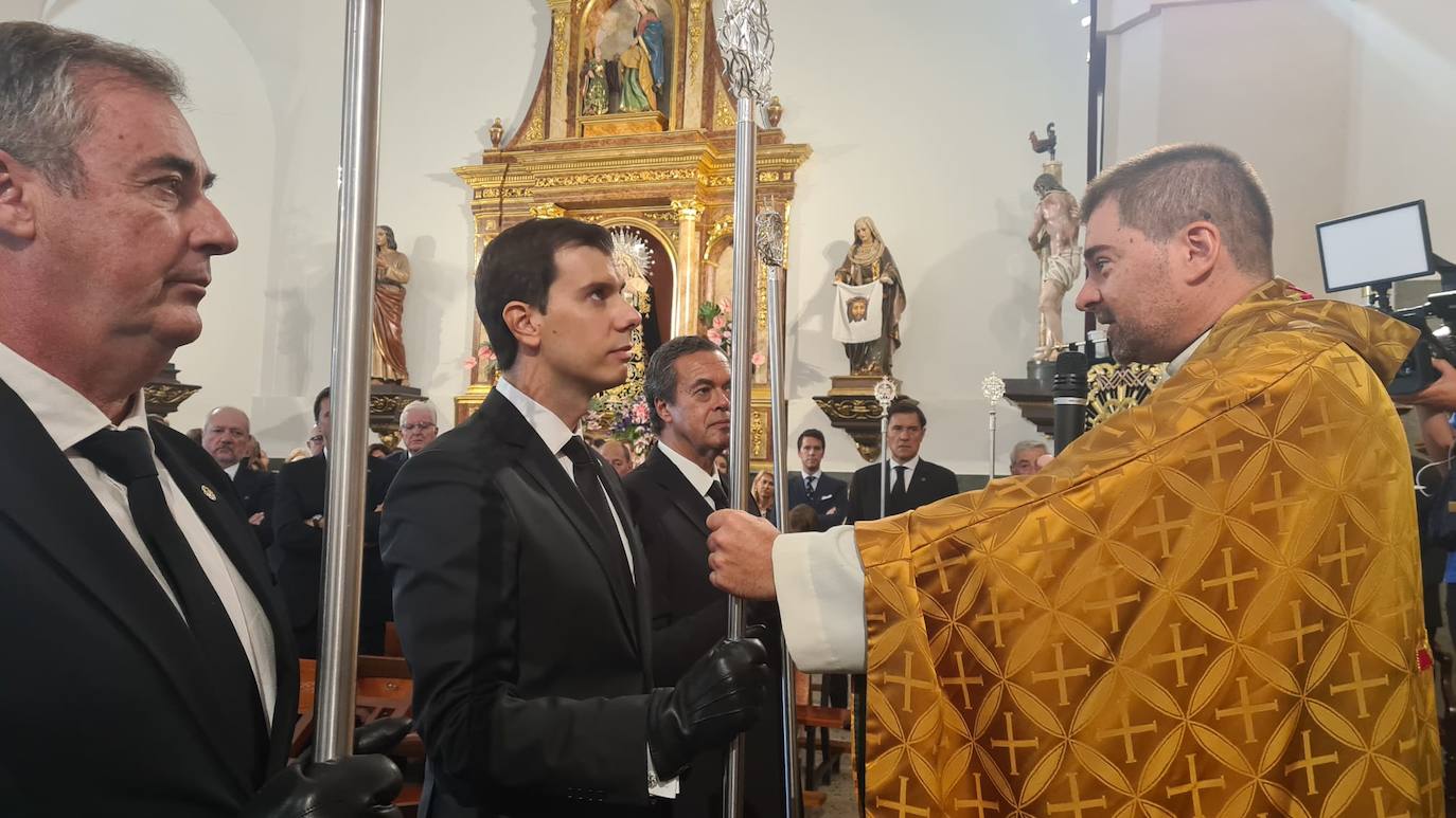 Fotos: Ceremonia de cambio de varas en Santa Nonia