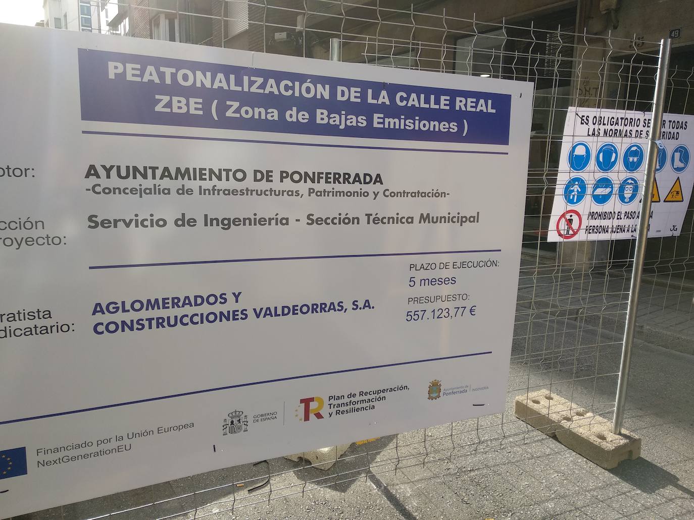 Presentación de las obras de peatonalización de la calle Real de Ponferrada.