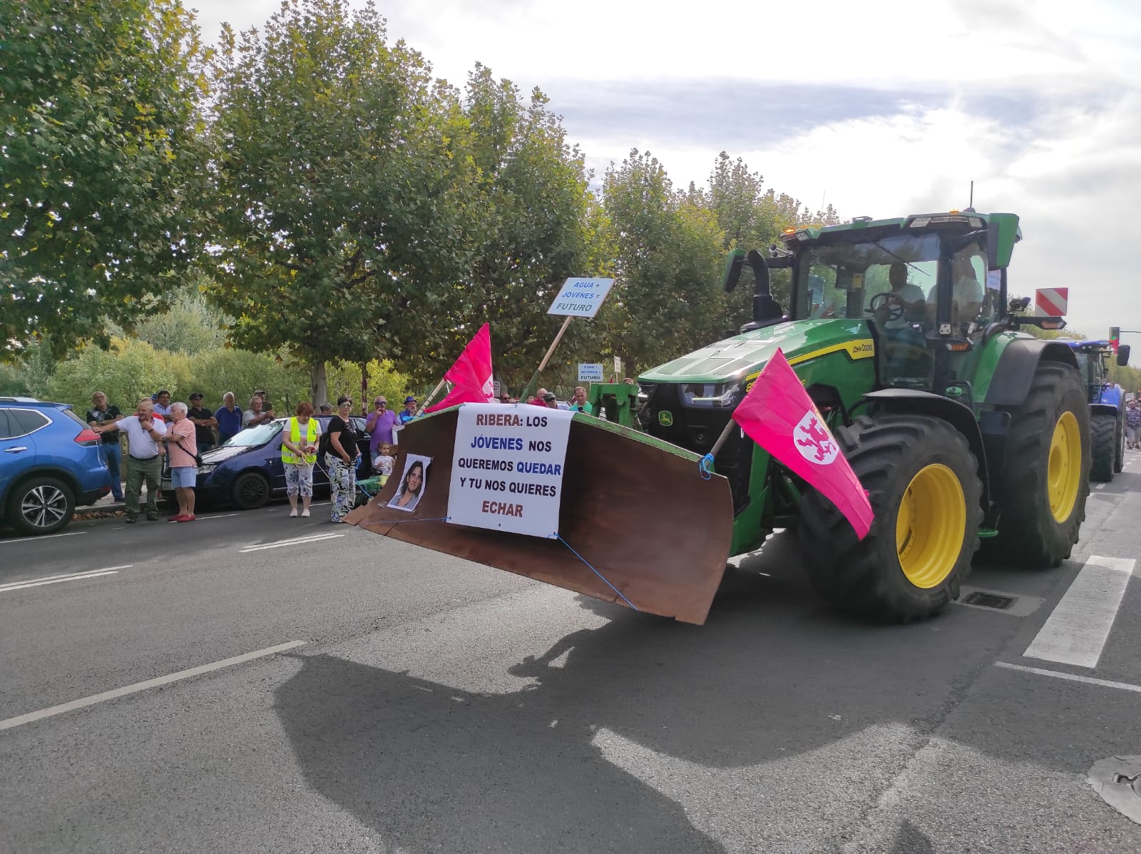 Organizaciones agrarias y de regantes se suman a la convocatoria de manifestación contra el desembalse de agua de León hacia Portugal. 