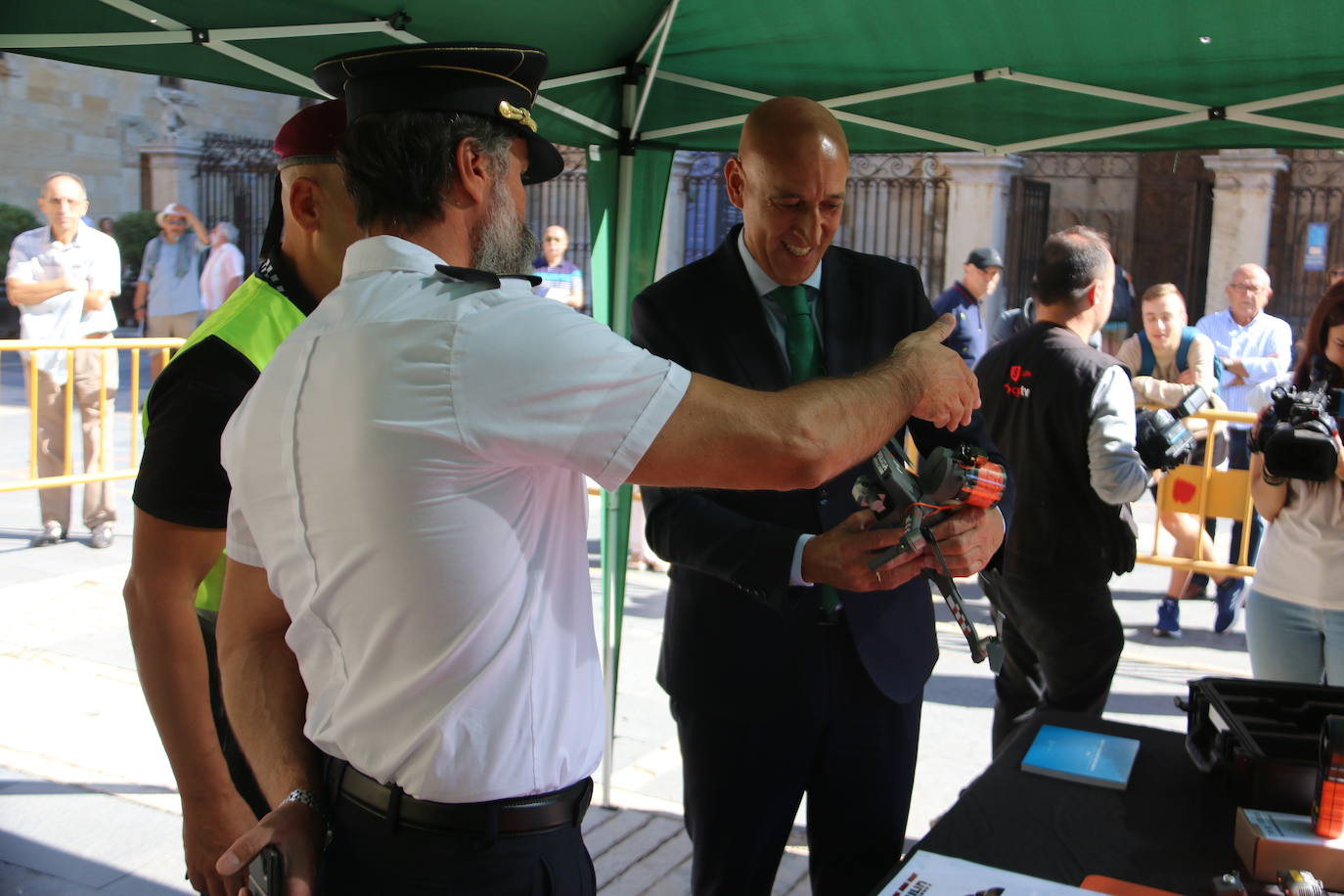 Primer vuelo en la capital de la Unidad de Drones de la Policía. 