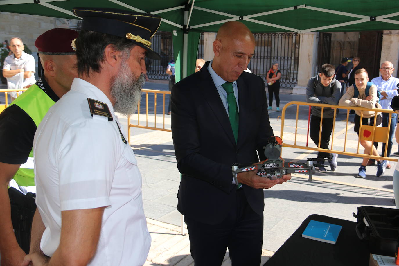 Primer vuelo en la capital de la Unidad de Drones de la Policía. 