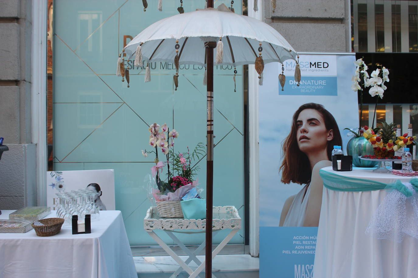 Las actividades especiales durante el jueves y el viernes en el centro de Pilar Rojo por la semana de la belleza. 