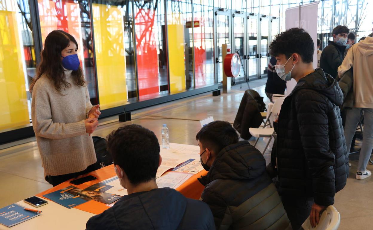 Unitour, la feria que ayuda a los jóvenes en su elección de grado llega a León el 31 de enero