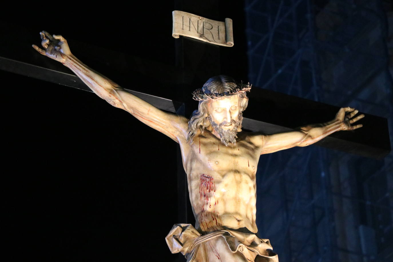 El 33 Encuentro Nacional de Cofradías celebra la magna procesión' 'Passio Legionensis' como acto central de su programación.