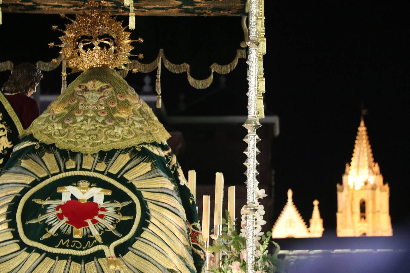 El 33 Encuentro Nacional de Cofradías celebra la magna procesión' 'Passio Legionensis' como acto central de su programación.