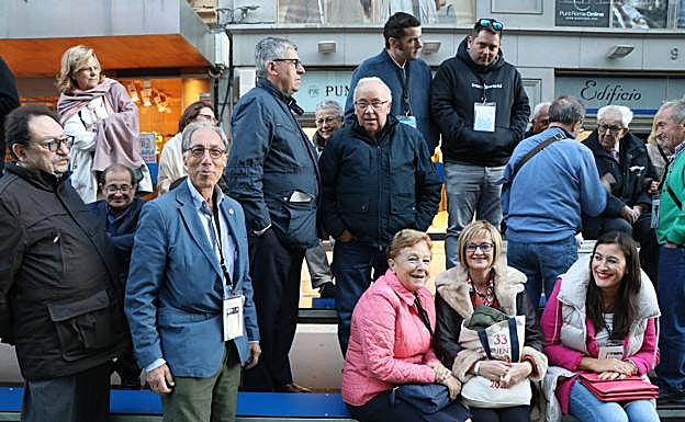 Galería. Inscritos en el Congreso Nacional de Cofradías llegados desde Cataluña.