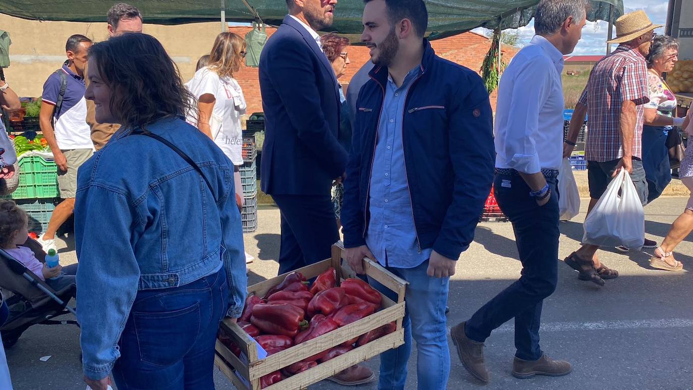 Feria del pimiento y diversos actos de Fresno de la de Vega. 