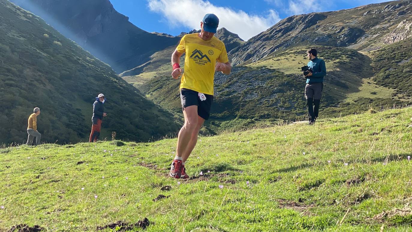 Alrededor de 200 corredores participan en el V Trail de Mampodre.