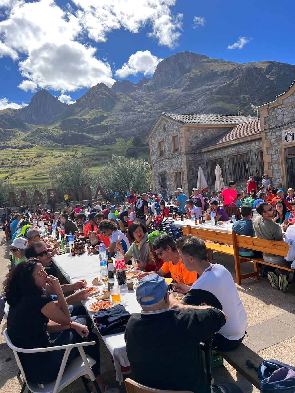 Alrededor de 200 corredores participan en el V Trail de Mampodre.