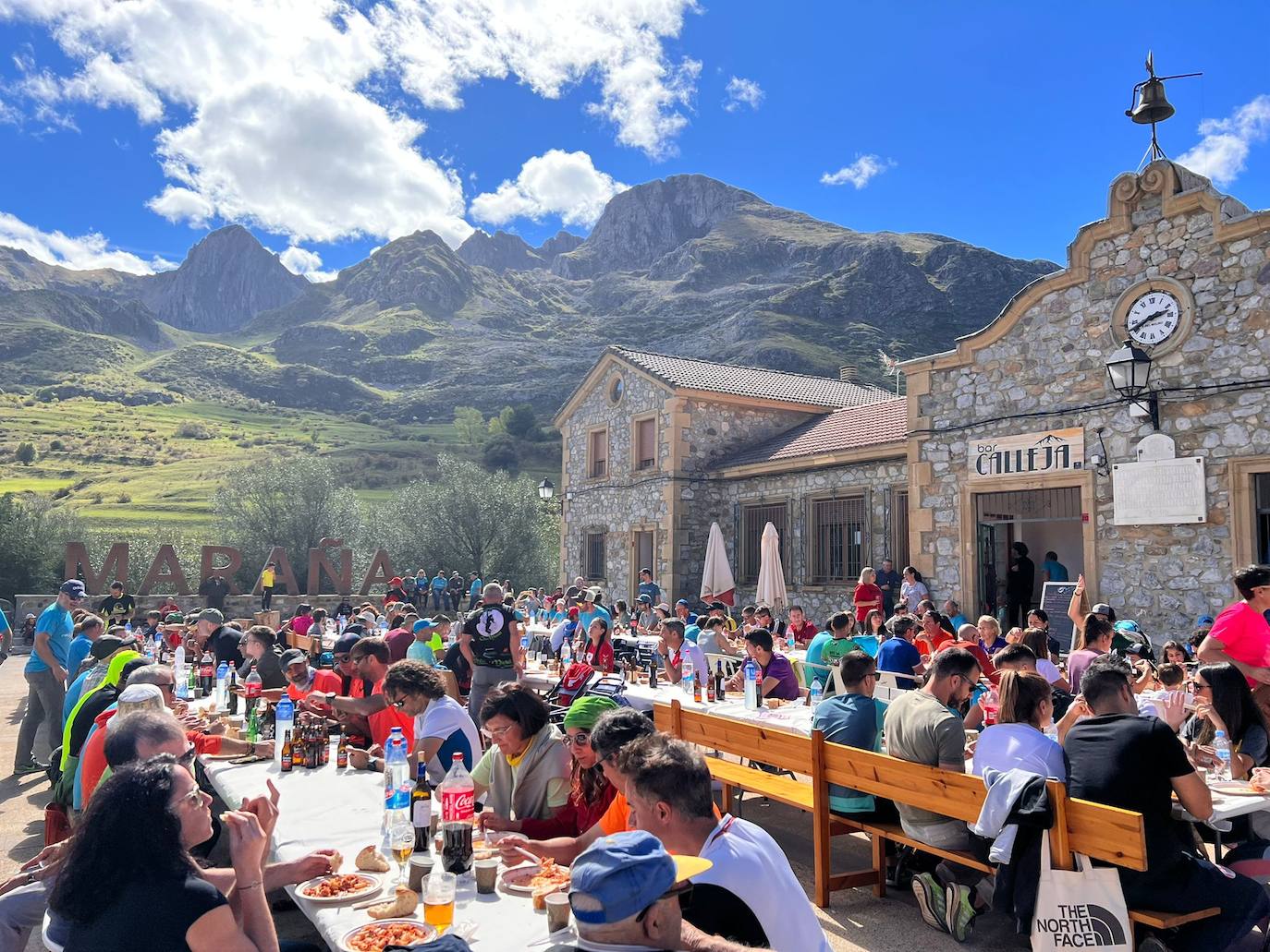 Alrededor de 200 corredores participan en el V Trail de Mampodre.