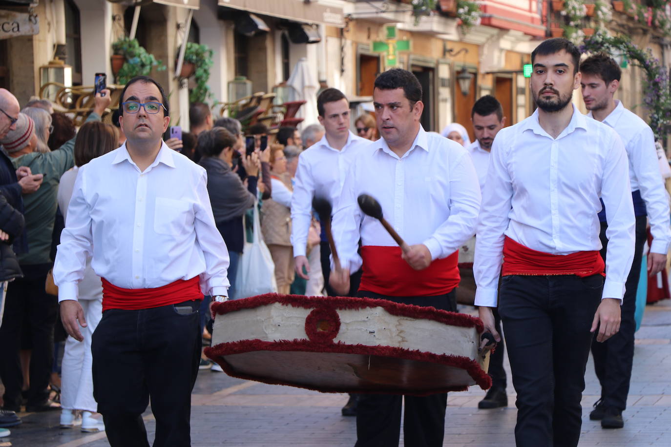 Acto de las Cantaderas durante las fiestas de San Froilán.