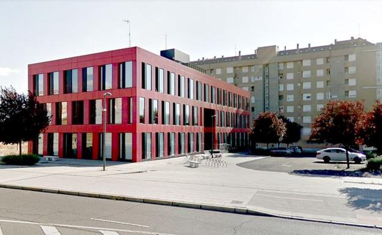 IU lamenta el desvío de fondos EDUSI a la construcción de un nuevo «edificio rojo» en León