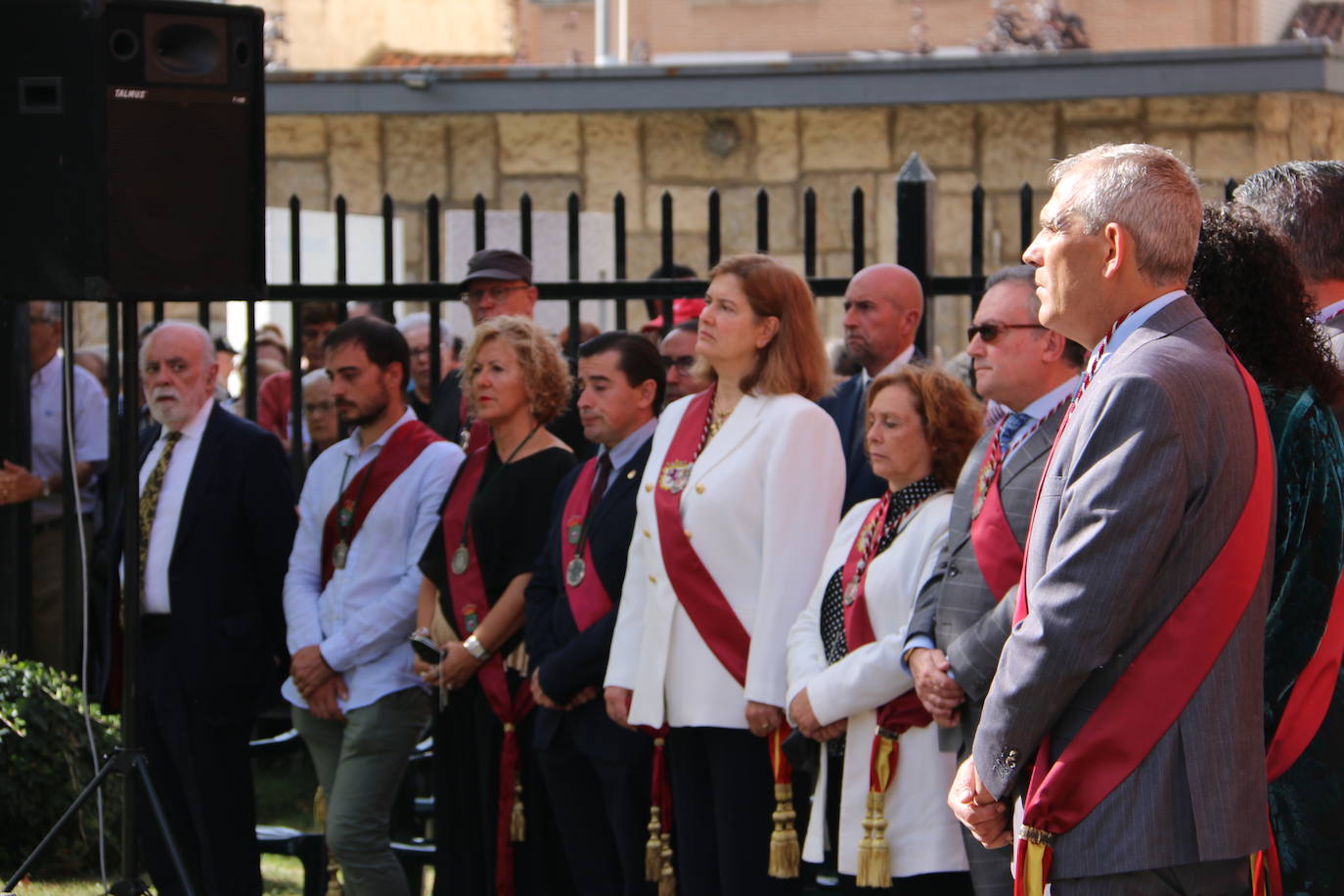 La celebración volvía a 'salir' al parque anexo a la Basílica, tras unos años donde las restricciones obligaron a llevarla a cabo en el interior del templo.