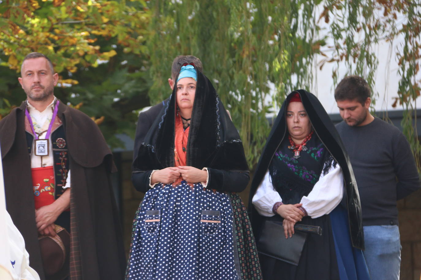 La celebración volvía a 'salir' al parque anexo a la Basílica, tras unos años donde las restricciones obligaron a llevarla a cabo en el interior del templo.