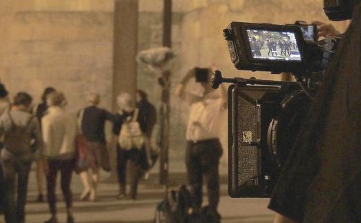 El Día del Cine Español, recuerdan, pretende ser una forma colectiva de reivindicar su peso e importancia como patrimonio cultural.