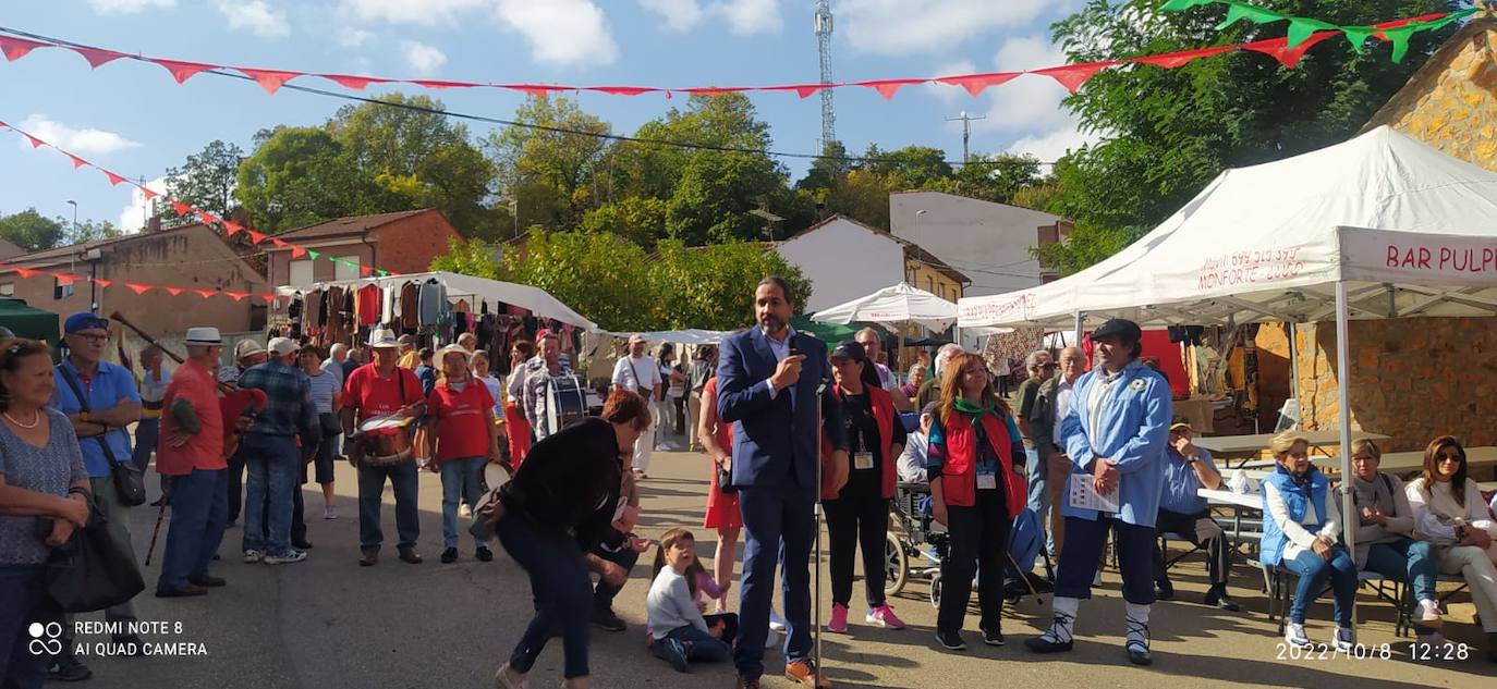 Castrocontrigo celebra su tradicional Feria de Octubre. 