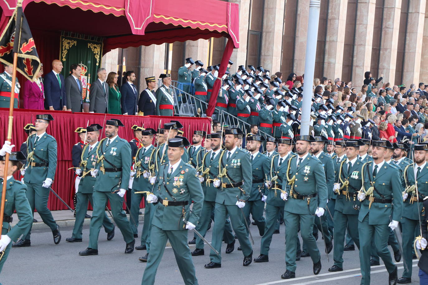 Acto central de la semana institucional de la Guardia Civil en León. 