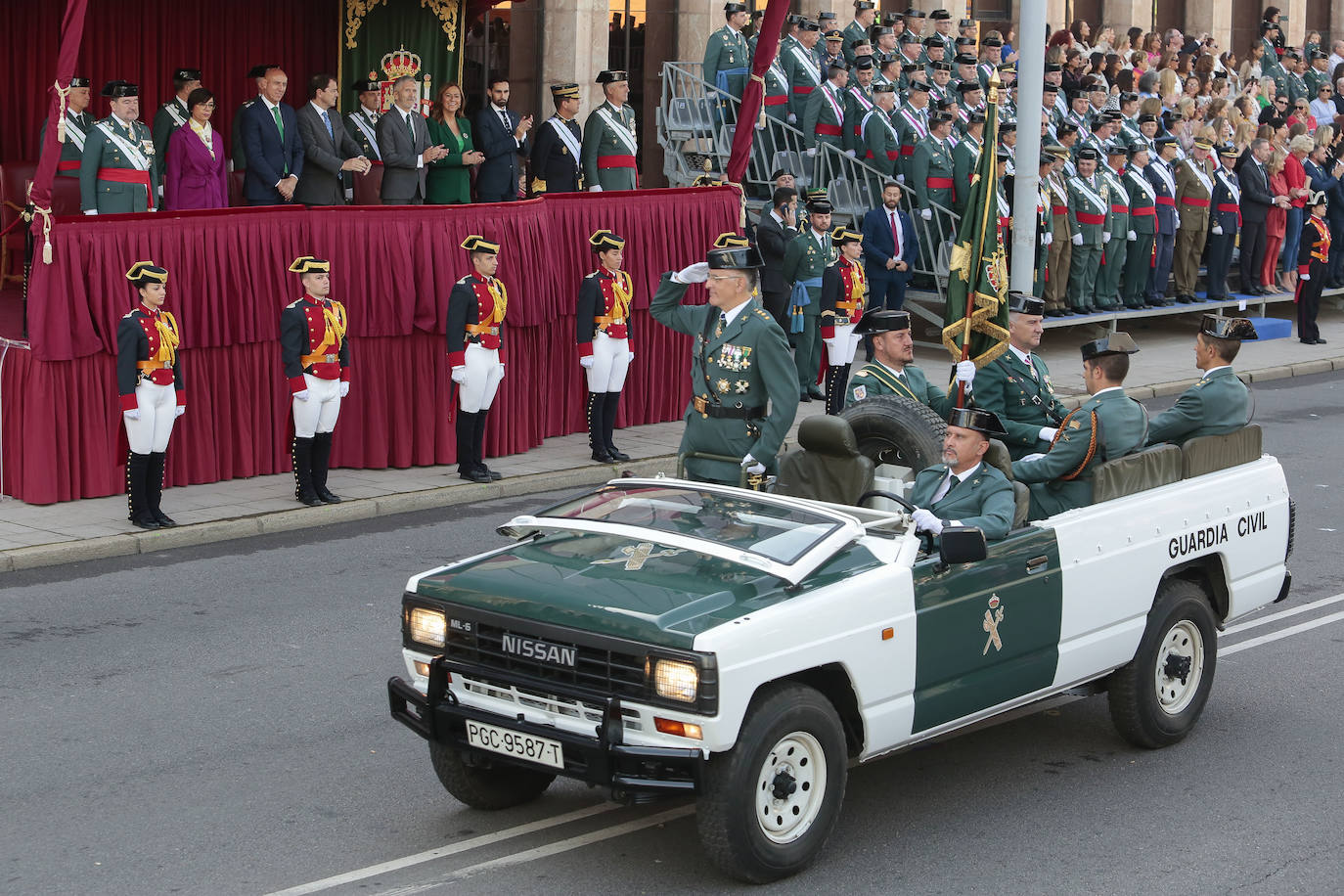 Acto central de celebración de la festividad de la patrona de la Guardia Civil en León. 