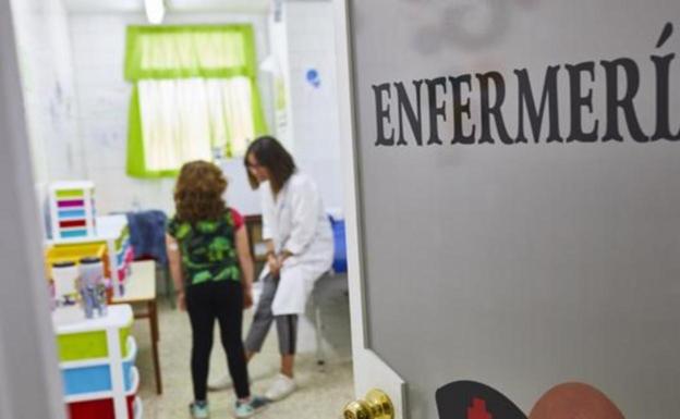 La mayoría de colegios públicos no cuenta con enfermero escolar.