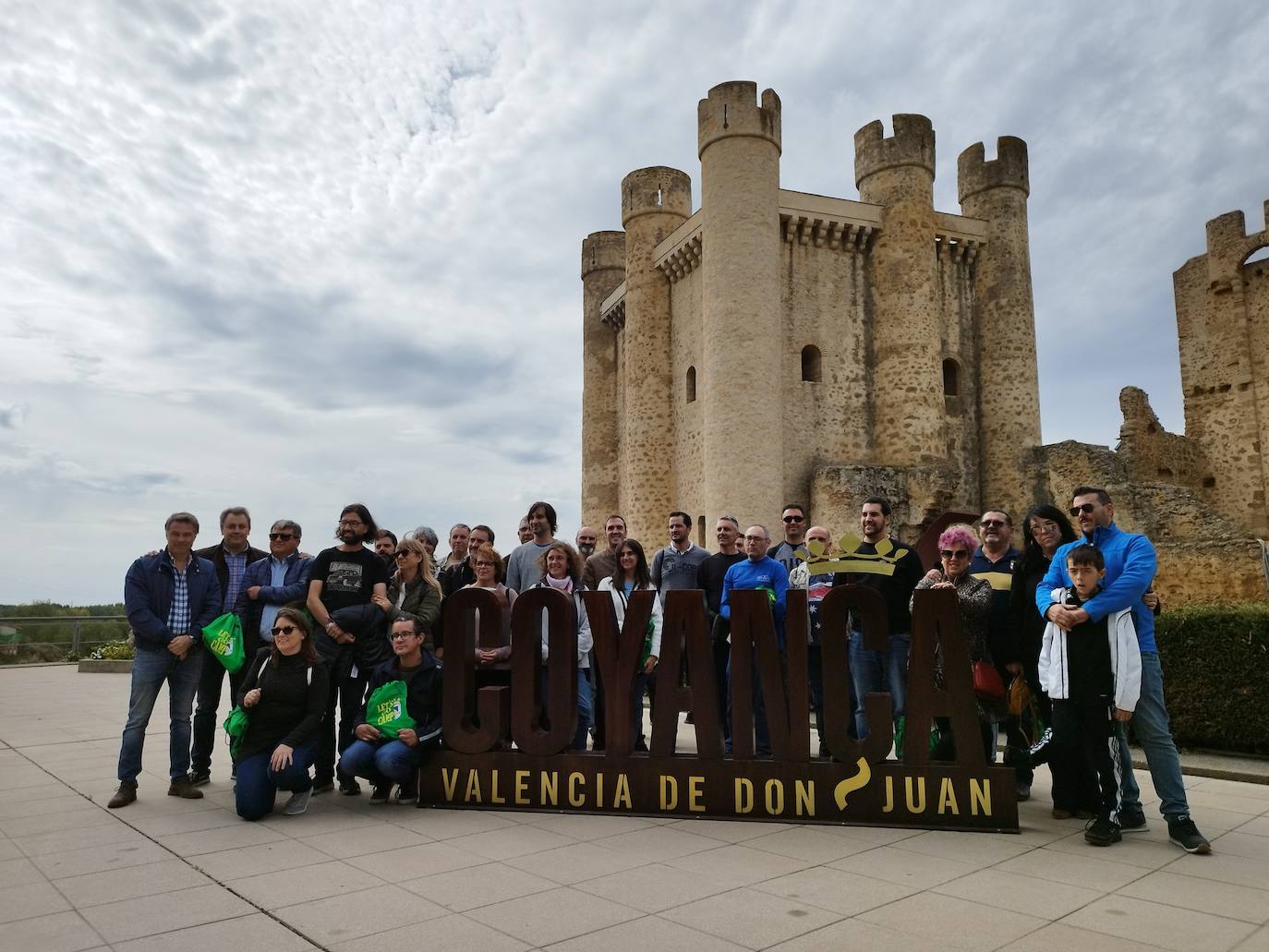 Valencia de Don Juan acoge la concentración nacional de Renaul 7.