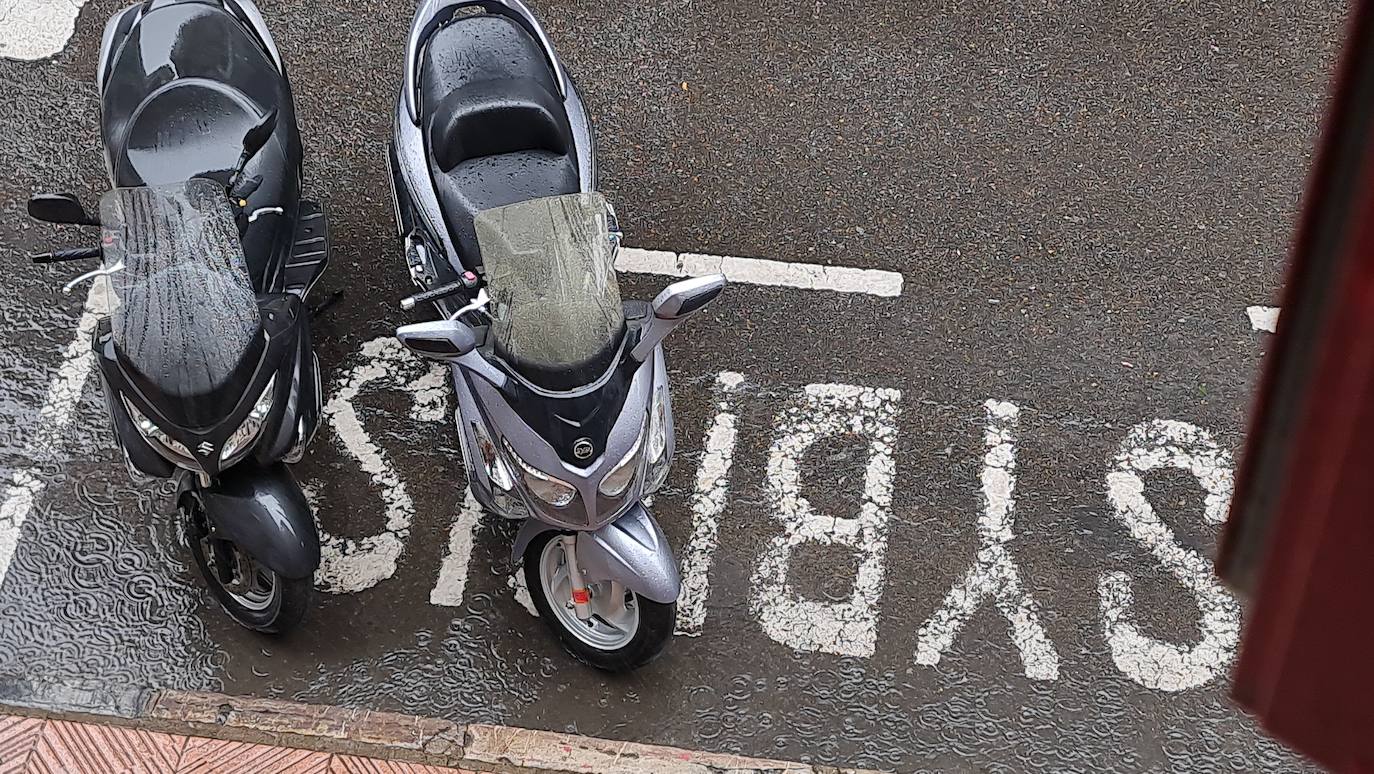 Armand llena de agua la provincia. La primera borrasca de gran impacto de la temporada llena de lluvias la zona norte del país. El agua será la tónica de las próximas jornadas en la provincia leonesa.