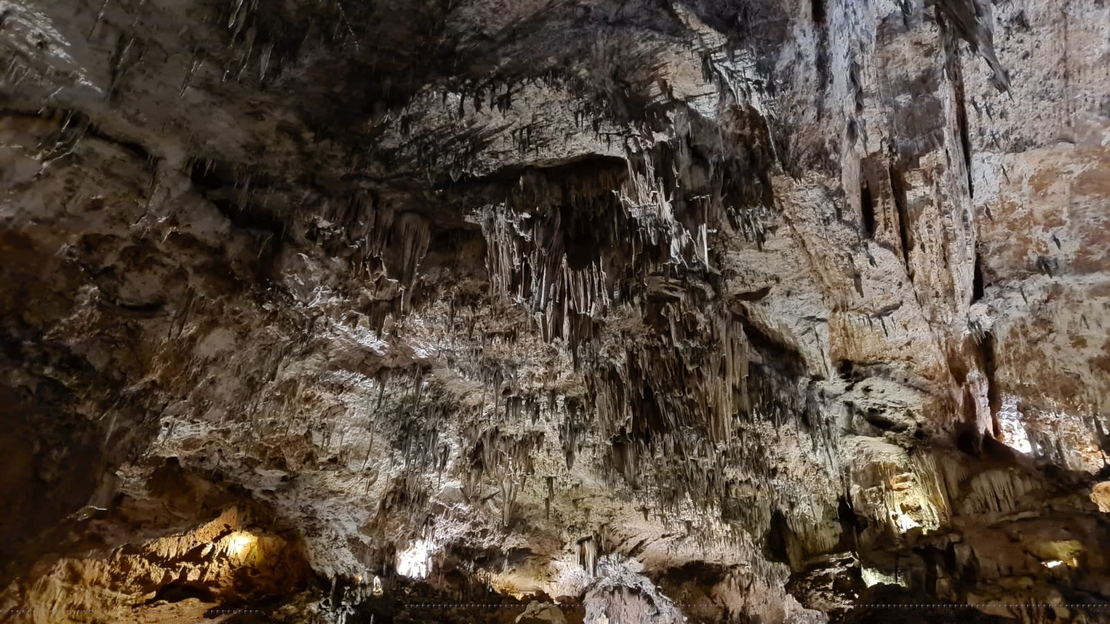 Fotos: Visita a las cuevas de Valporquero