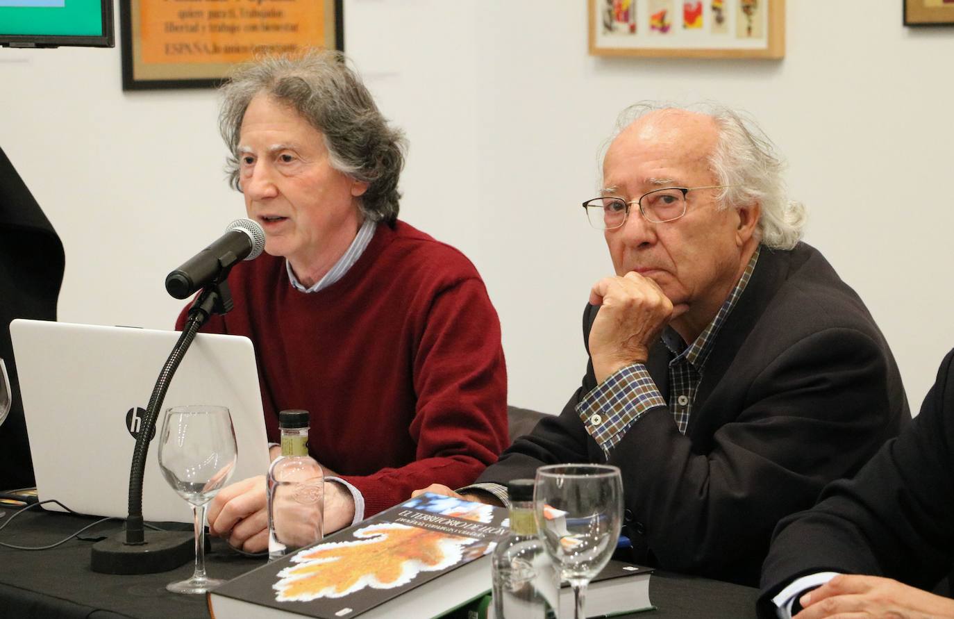 Presentación del libro 'El territorio de León: provincia, comarcas y ciudades'.